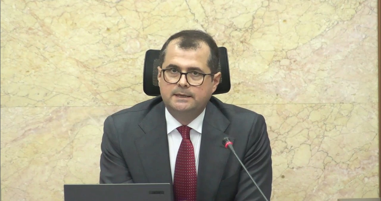 Premierul Tofan recunoaște greșelile din prima variantă a reformei fiscale: „Vom proteja gospodăriile vulnerabile”
