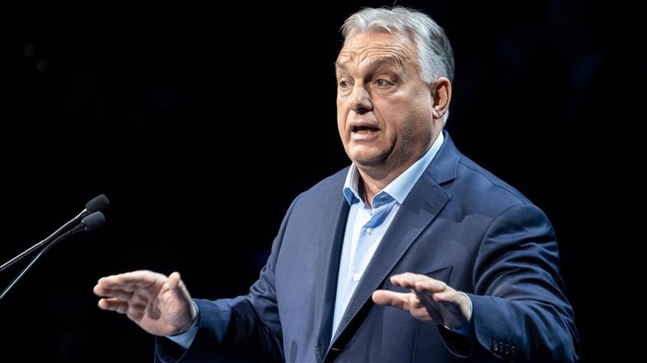 Виктор Орбан отказался от мандата в будущем парламенте Венгрии