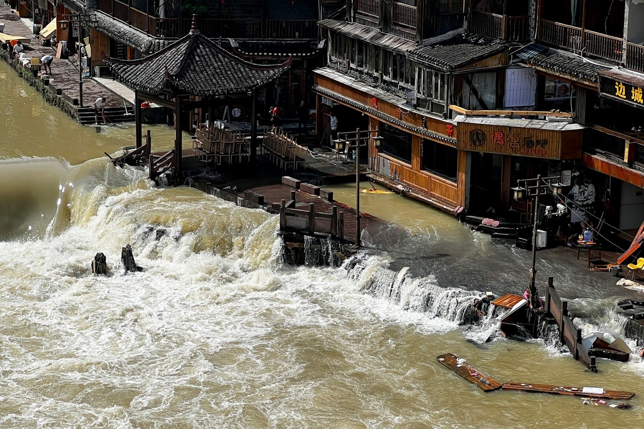 Inundații în China: Peste 1.8 milioane de cetățeni au fost evacuați