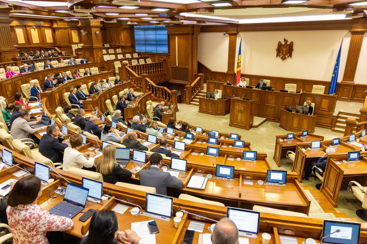 Moldova Parliament's transparency crisis: Promo-LEX finds issues