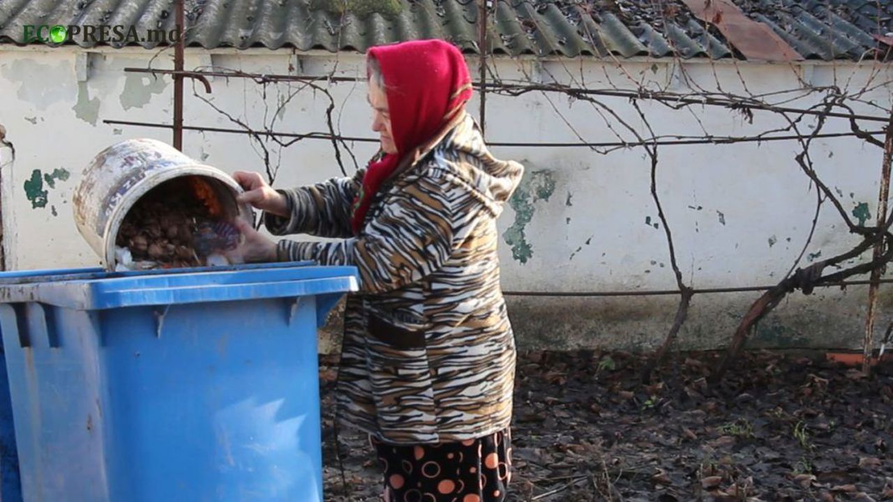 Risipă alimentată: moldovenii aruncă anual câte 70 kg de alimente fiecare 