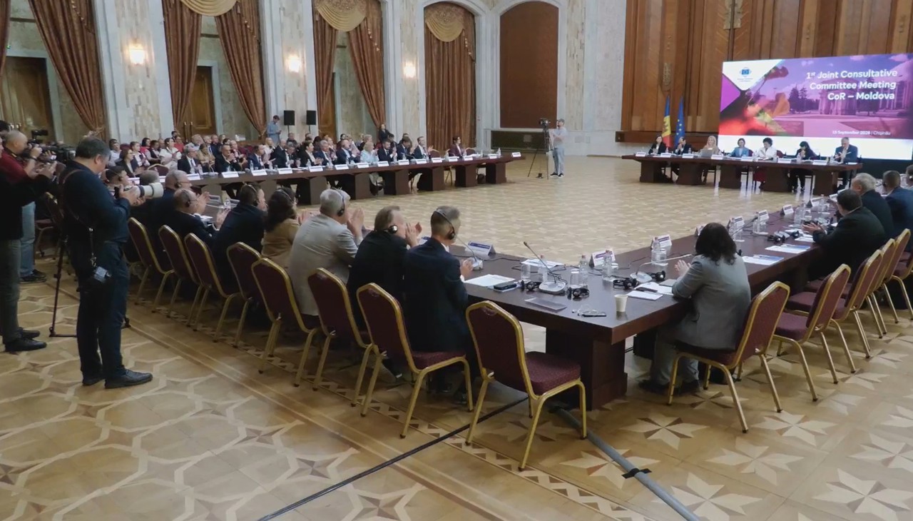 Comitetul Consultativ Mixt, noua platformă care va pregăti administrația locală pentru aderare, lansată în R. Moldova