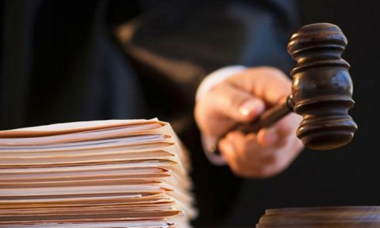 Omorul de la Ciocana: Bărbatul care a ucis o femeie în aprilie 2025 și a deschis focul asupra unui polițist, trimis pe banca acuzaților