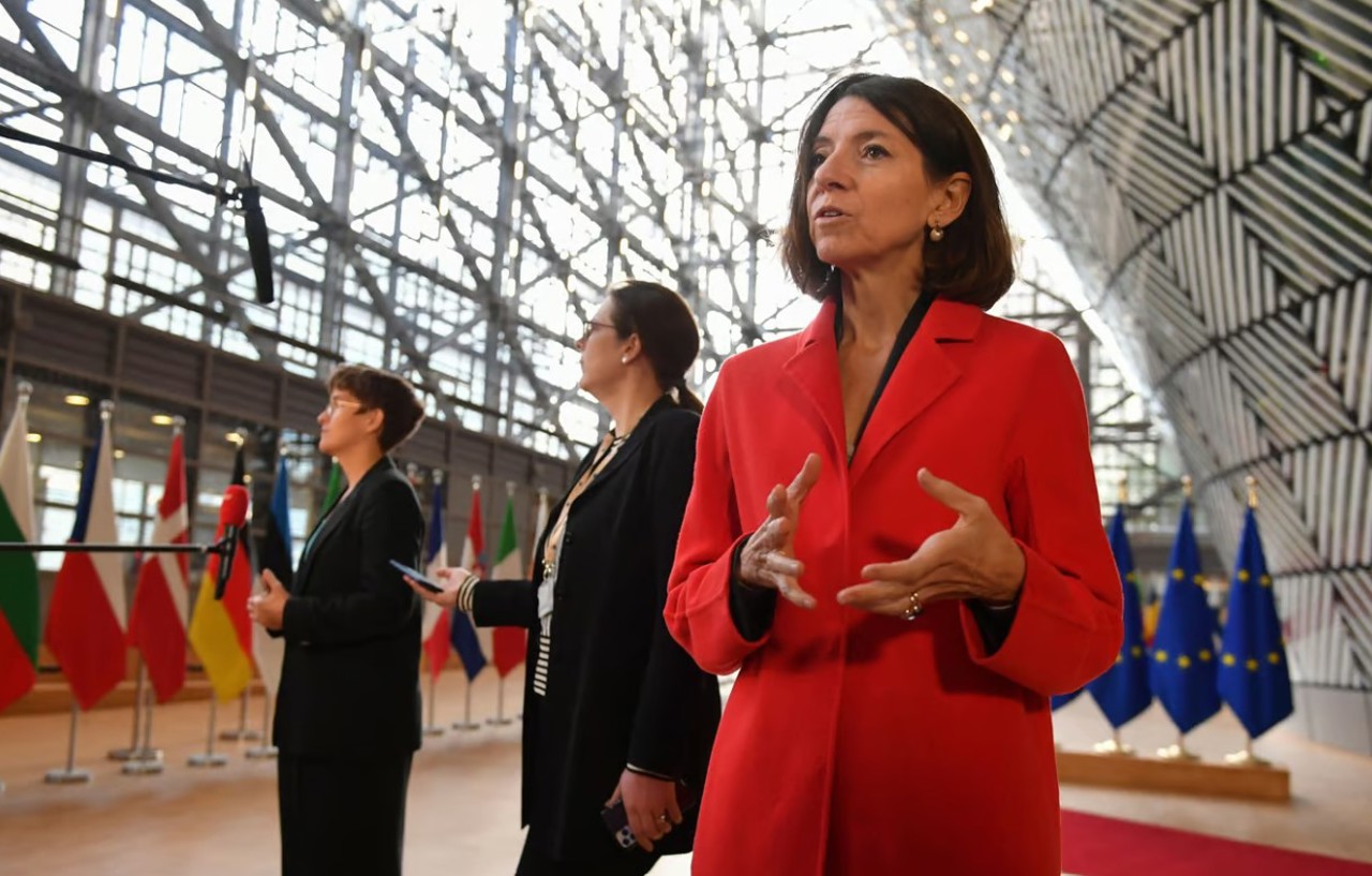 Oficial francez: Extinderea Uniunii Europene poate combate influența lui Putin