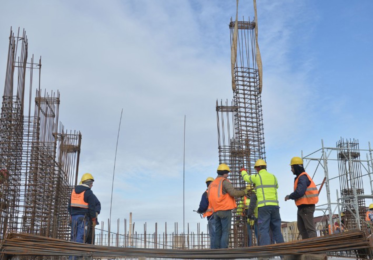 Reguli mai stricte pentru asigurarea calității în construcții: Guvernul înăsprește controlul proiectelor și al specialiștilor