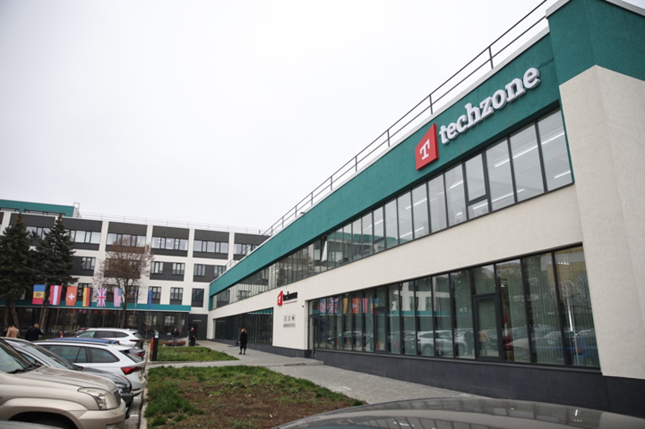 TechZone, cel mai mare centru de instruire și inovare în inginerie din R. Moldova, a fost lansat la Chișinău