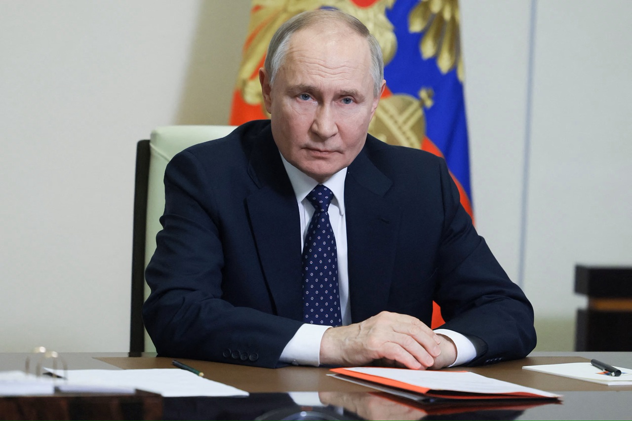 Vladimir Putin: Încetăm operațiunile militare de Paște 