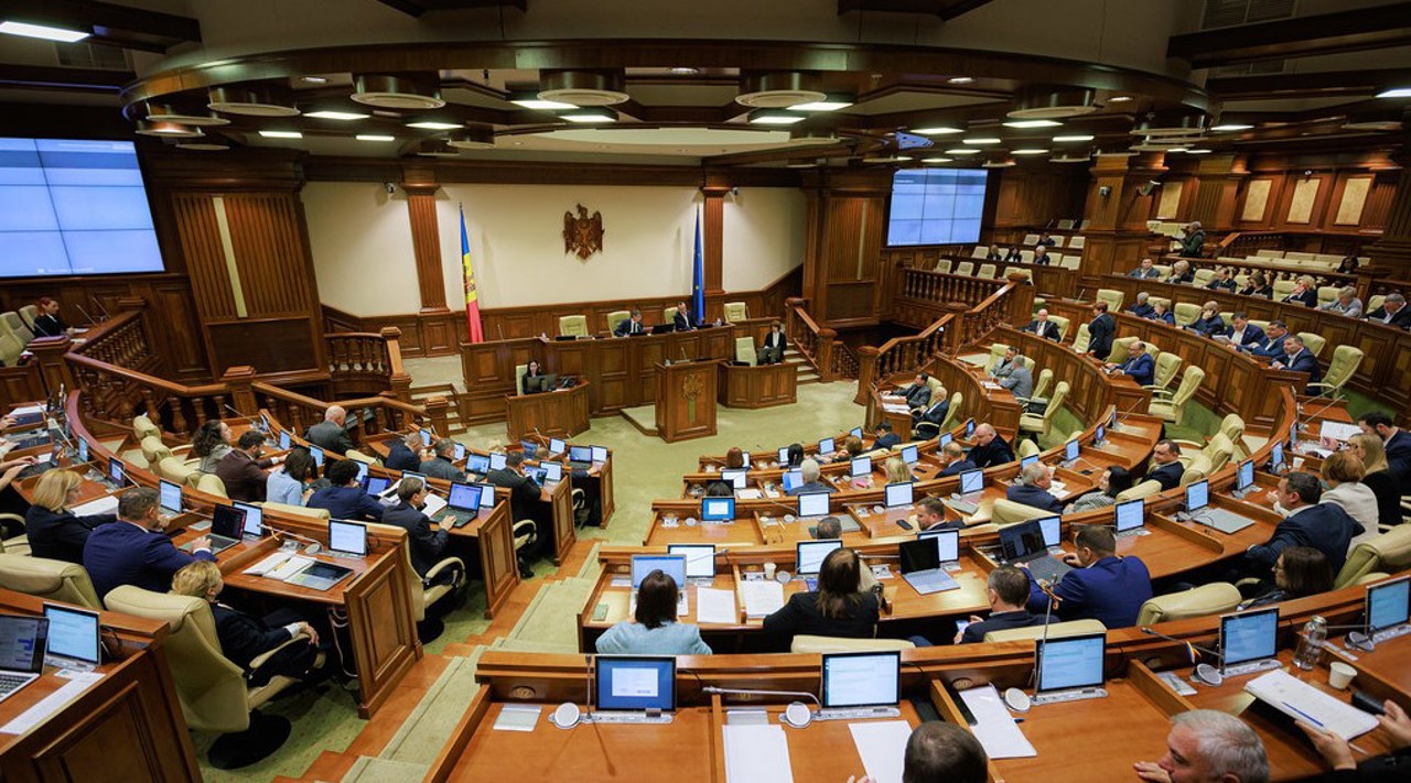 Depozitul de deșeuri de la Sângera: Inițiativa „Alternativa” de a-l chema pe ministrul Mediului la audieri în Parlament, respinsă