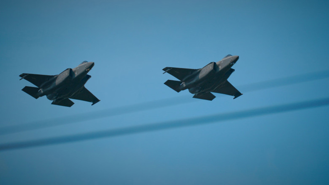 Alertă în Rusia: aeroporturile din Kaluga, Sankt Petersburg, Ivanovo, Pskov și Iaroslavl au introdus restricții din cauza atacurilor cu drone