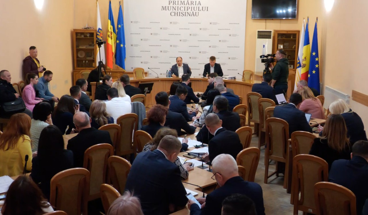 Ședința Consiliul Municipal Chișinău, blocată din nou: Consilierii contestă numirea noilor viceprimari ai capitalei