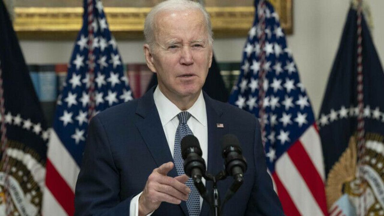 "Russia threatens American economy and foreign policy." Joe Biden extends the state of emergency in the US