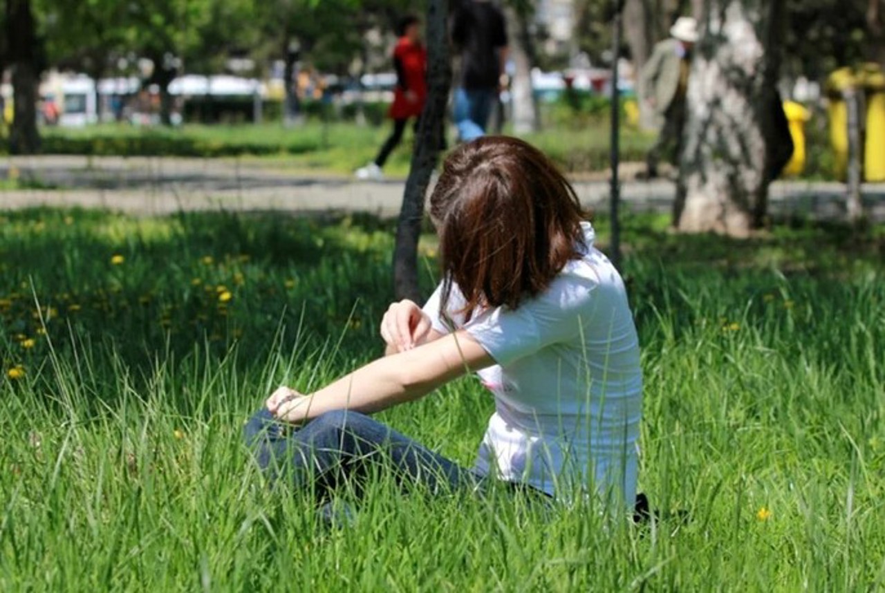 Căpușele, un pericol odată cu încălzirea vremii: Cum ne putem proteja?