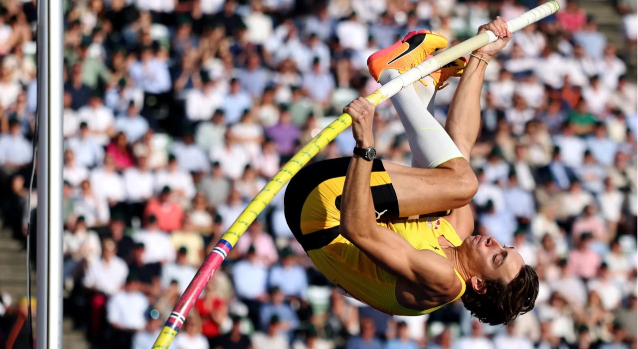 Armand Duplantis, record după record