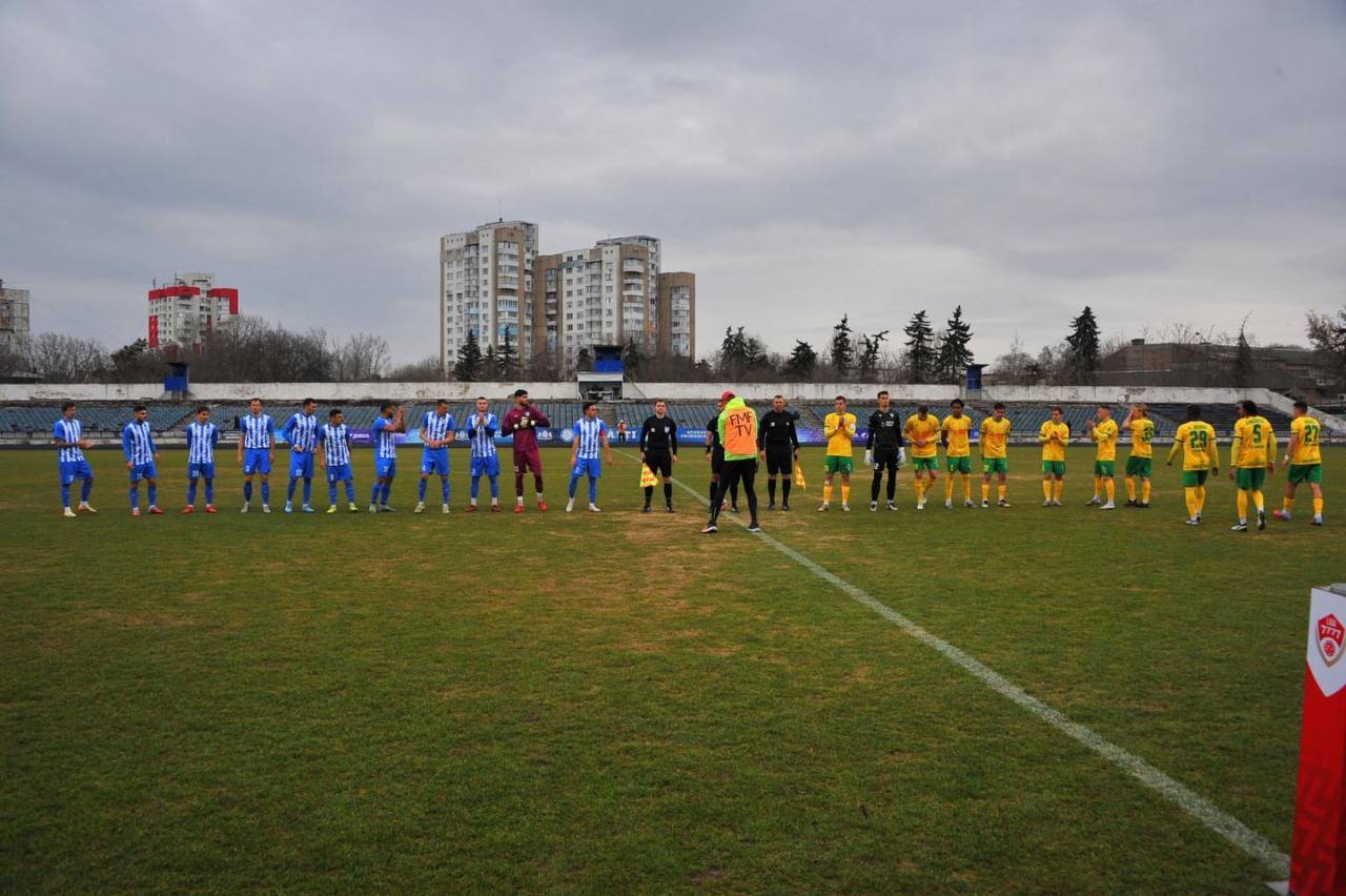 Luptă bară la bară pentru titlu în prima divizie valorică a fotbalului moldovenesc. Cele trei rivale Petrocub, Zimbru și Sheriff au obținut victorii convingătoare