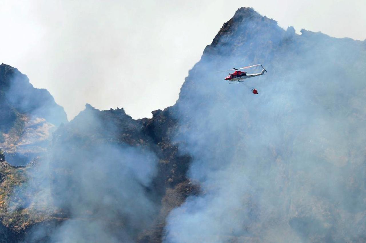 Weather conditions and excess weight cause Raisi’s helicopter crash