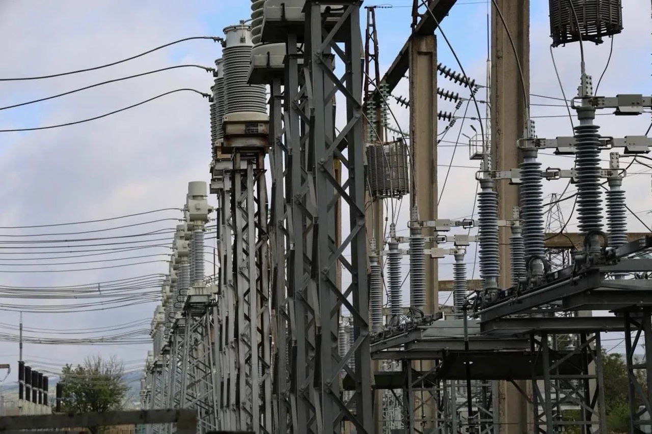 Two candidates advance in Moldelectrica general director competition