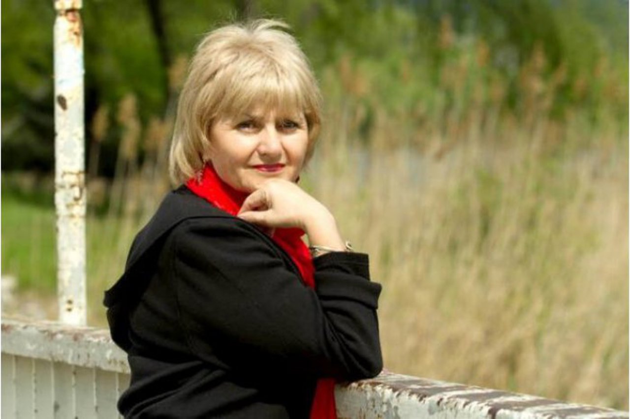 „Eu îmi sunt călăuză și crainic”. Scriitoarea Claudia Partole împlinește astăzi 70 de ani de la naștere