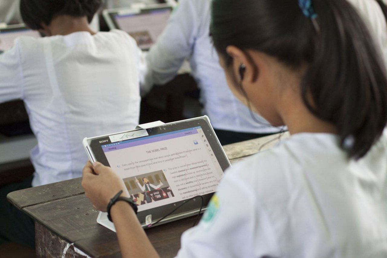 Schools urged to teach critical thinking across all subjects 