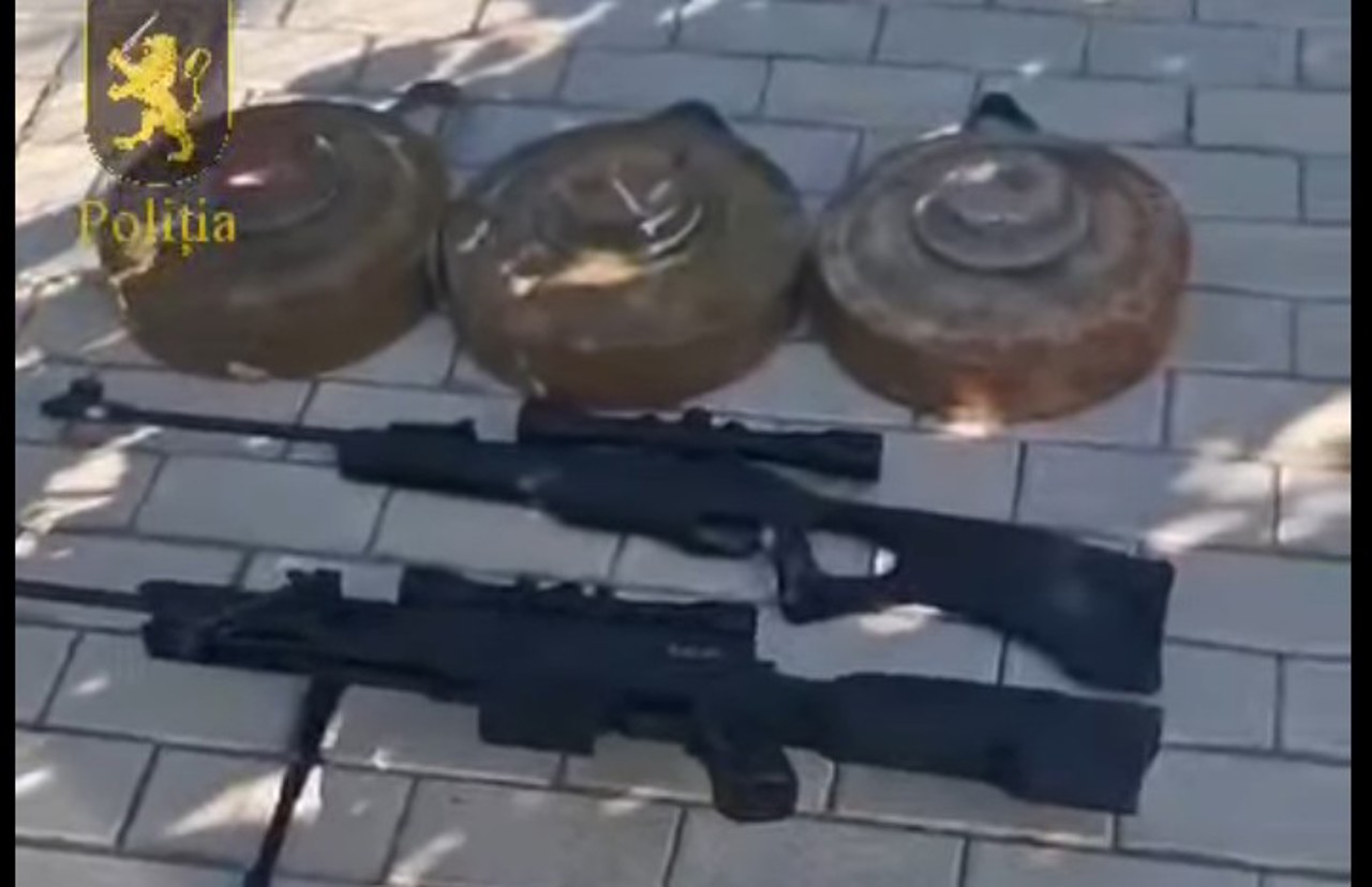 Cimișlia man faces jail after police find firearms at home