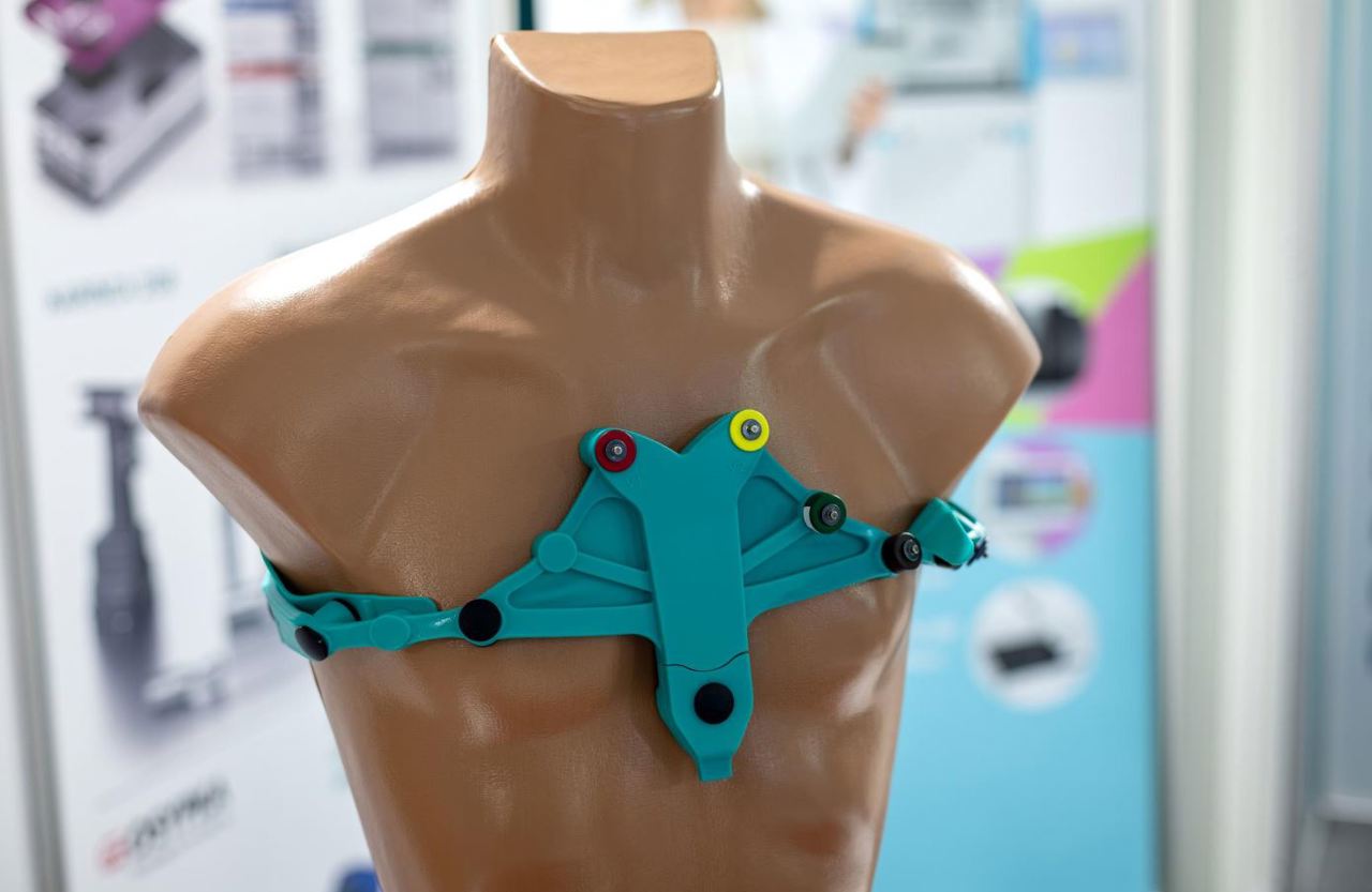 Young Moldovan inventors build tools for health and accessibility 