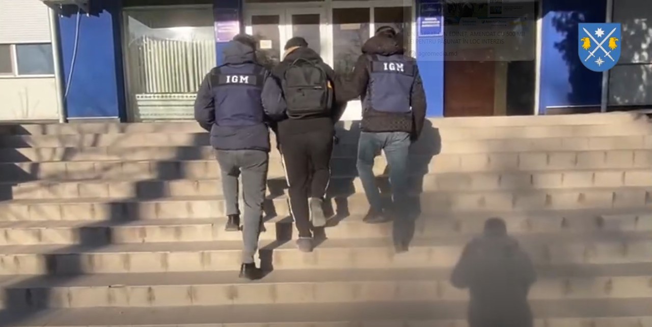 Un bărbat din Kazahstan, anunțat în căutare internațională pentru fraude bancare, a fost reținut la Chișinău