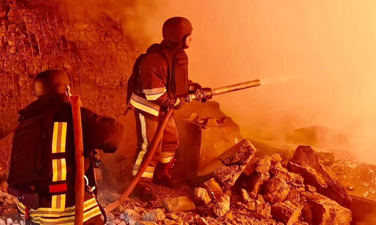 Ucraina se confruntă cu frig intens și întreruperi continue ale furnizării de căldură și electricitate după atacurile rusești 