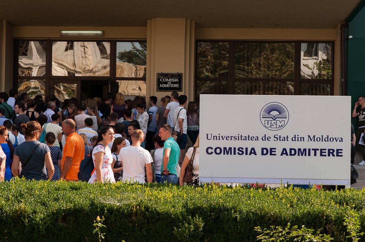 Autoritățile estimează o majorare cu 3.000 a numărului de studenți înmatriculați în acest an la universitățile din R. Moldova