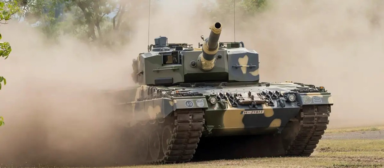 Нидерланды и Дания передадут Украине 14 танков Leopard 2
