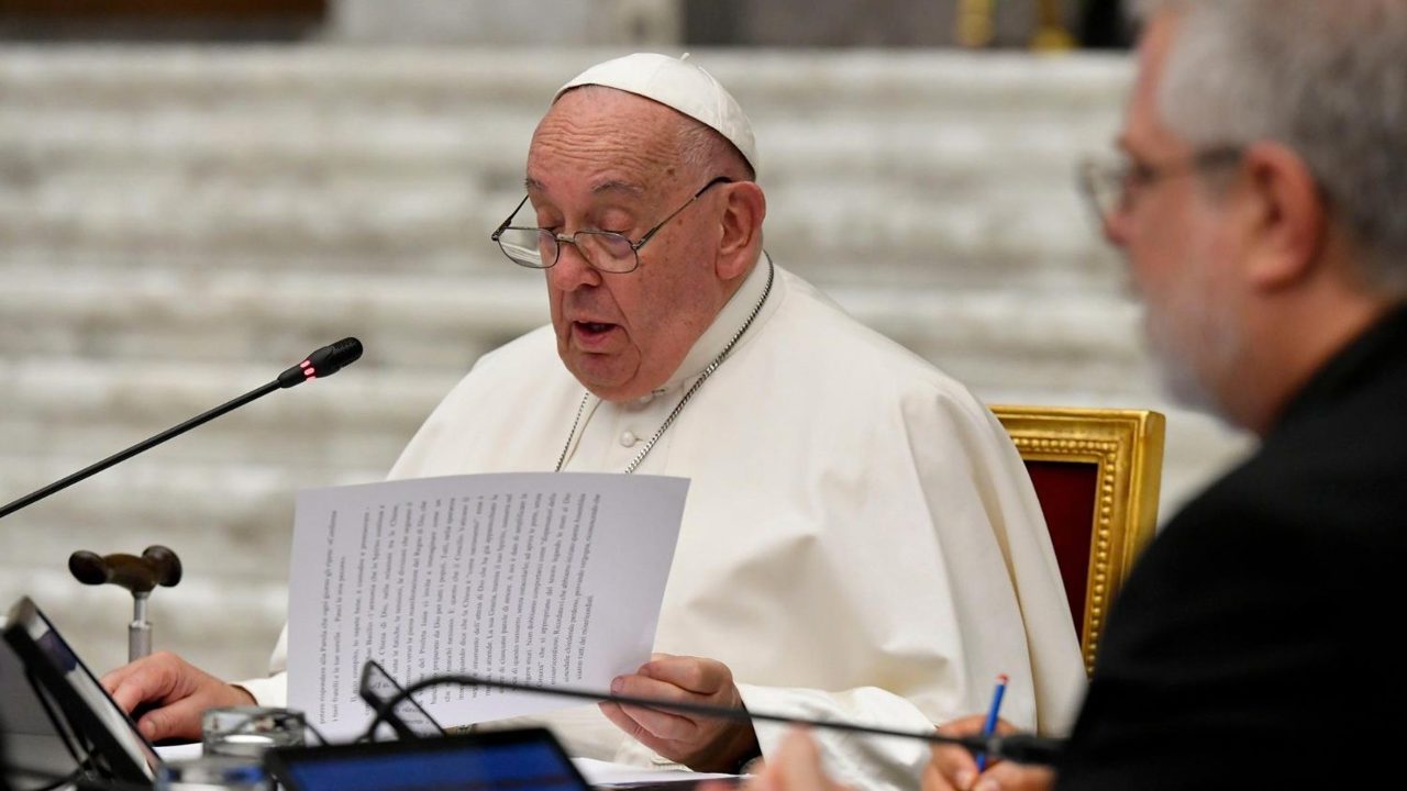 Papa Francisc cere primirea „gratuită” a vizitatorilor la Catedrala Notre-Dame