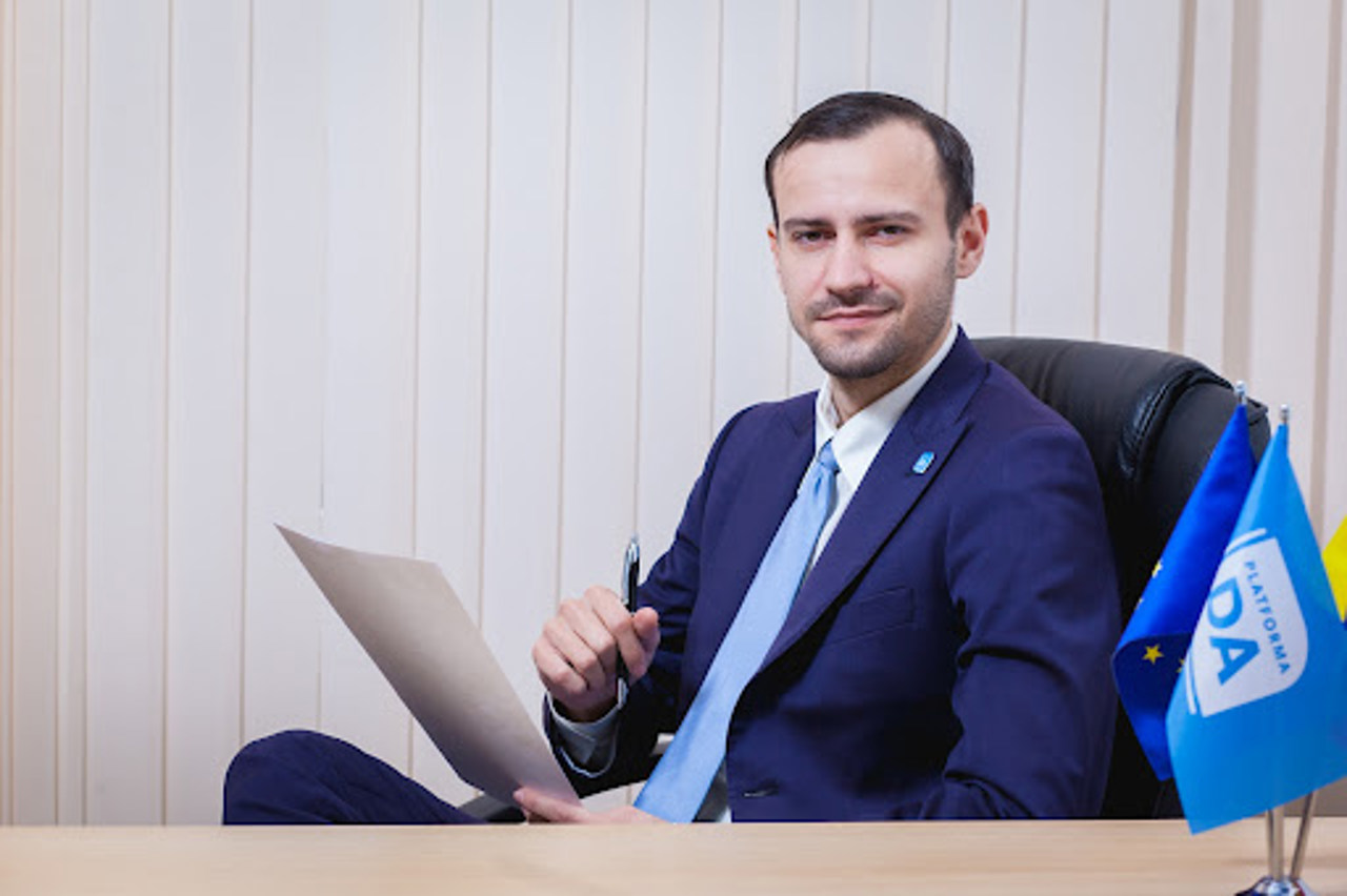 Parteneriat politic: Platforma DA susține PAS la alegerile parlamentare