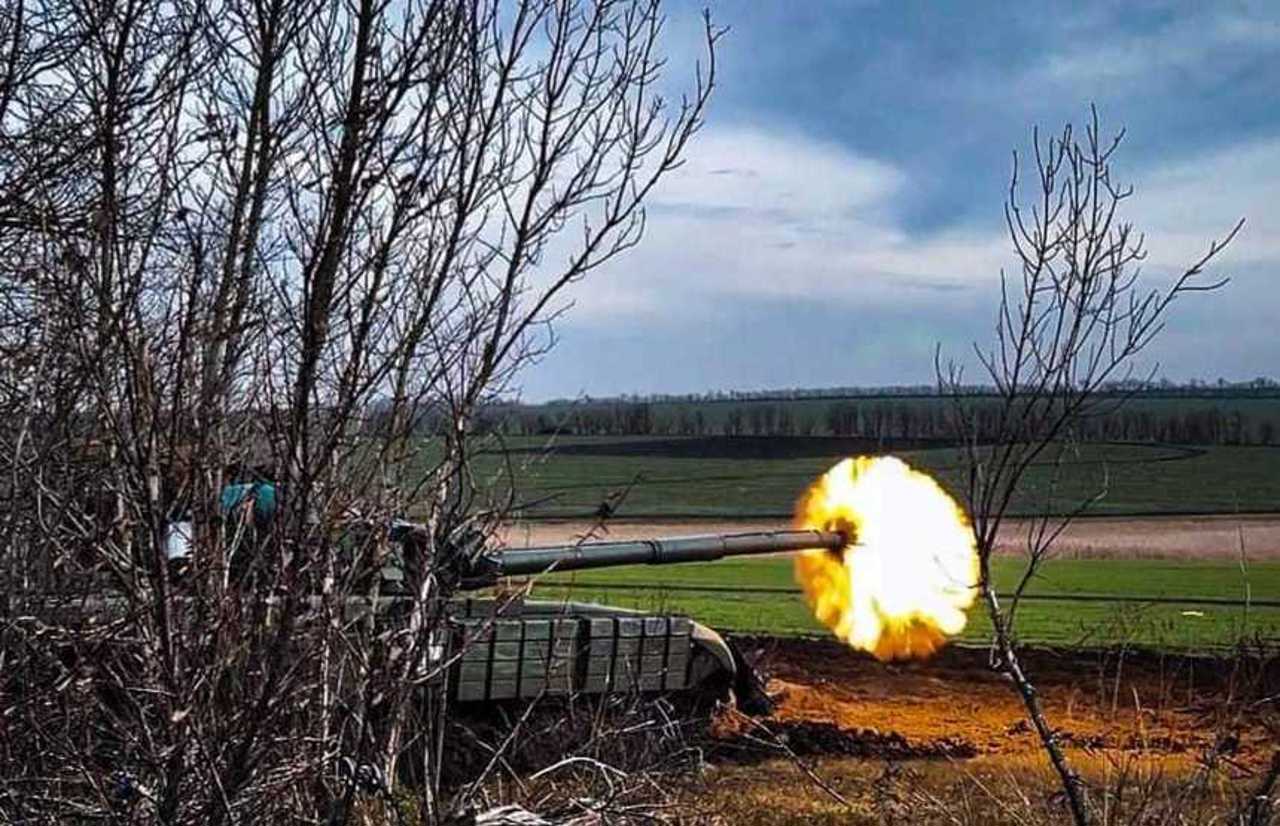 По меньшей мере три женщины погибли в результате российских взрывов в Херсоне