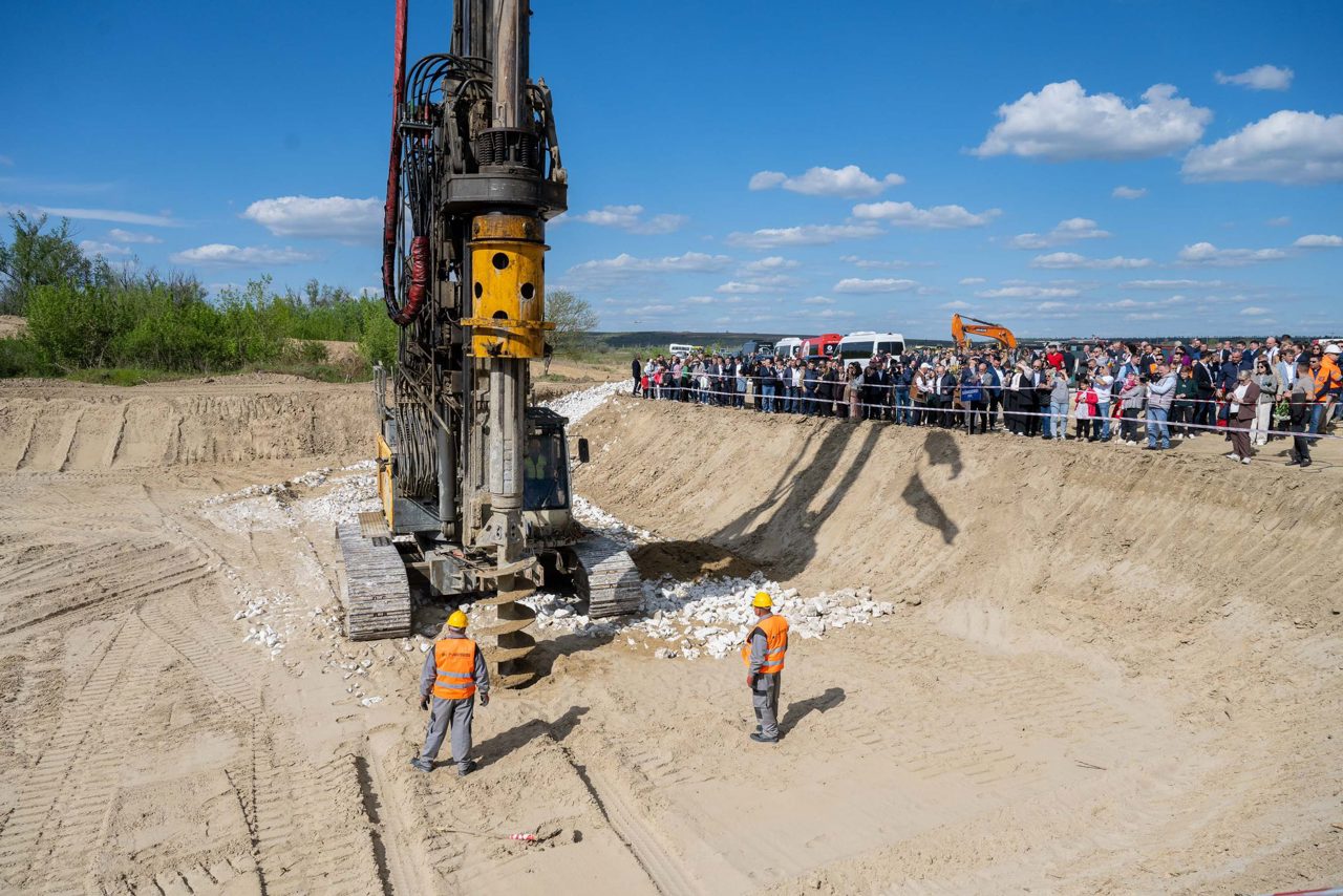 Primul pod rutier construit peste Prut după 60 de ani // Au fost lansate lucrările de construcție