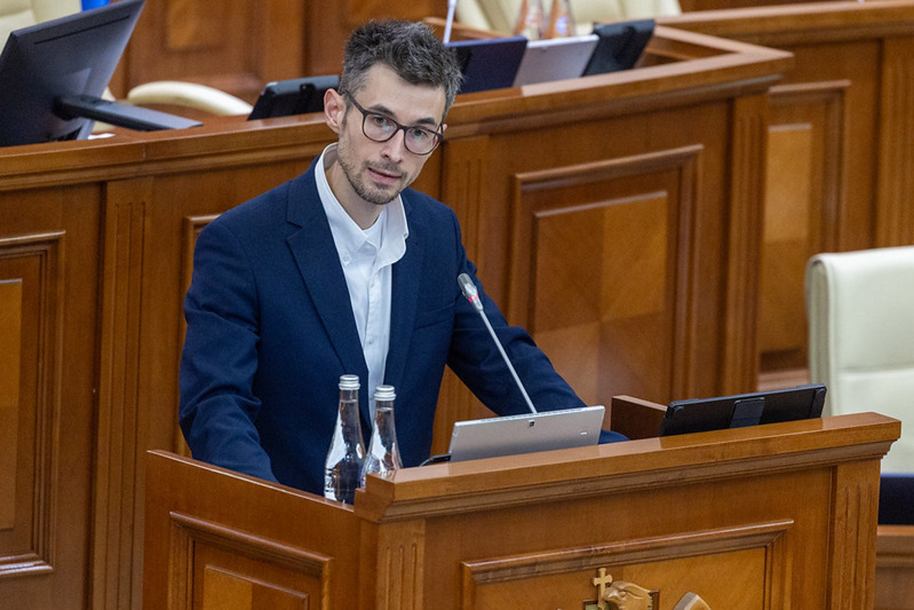 Pensii, indemnizații și sprijin social: bugetul asigurărilor sociale, suplimentat cu 903 milioane de lei