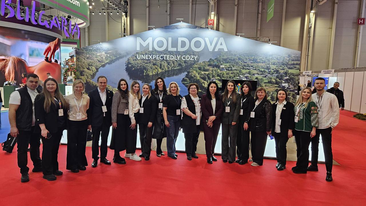 Ofertele turistice ale R. Moldova și vinurile autohtone, promovate la Târgul de Turism al României 
