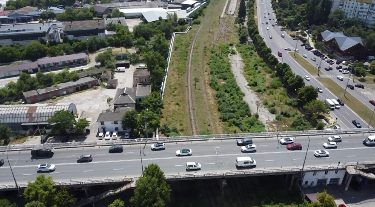 Podul Ismail așteaptă reparația capitală: Autoritățile nu pot spune când vor începe lucrările
