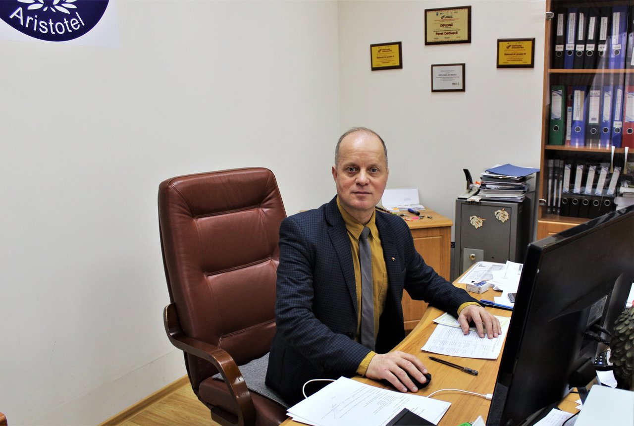 Pavel Cerbușca, directorul Liceului Teoretic Republican „Aristotel” din Chișinău