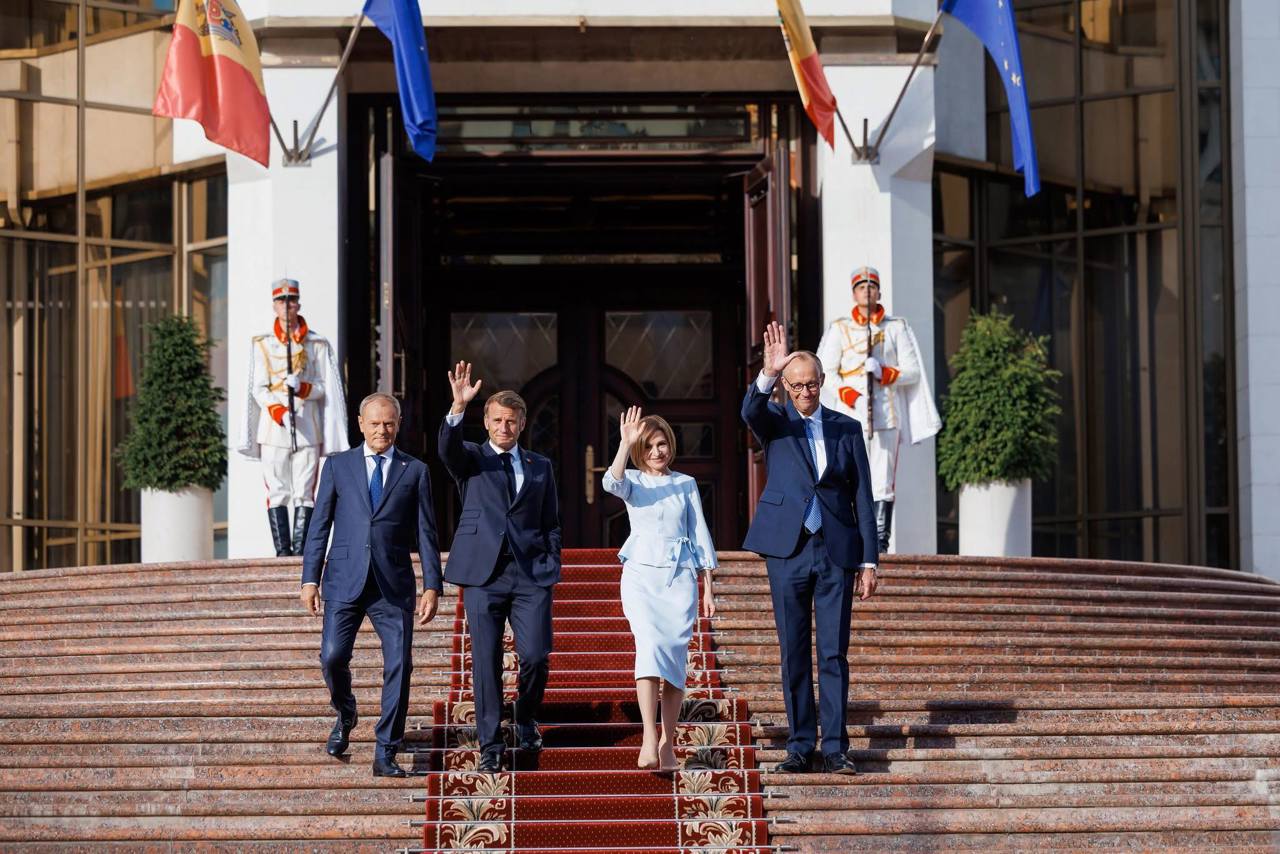 European leaders pledge support for Moldova's EU future amid Russian threats