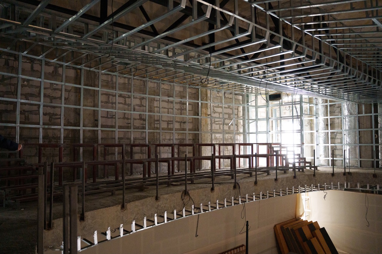 New contract signed to finalize first national theatre built since independence