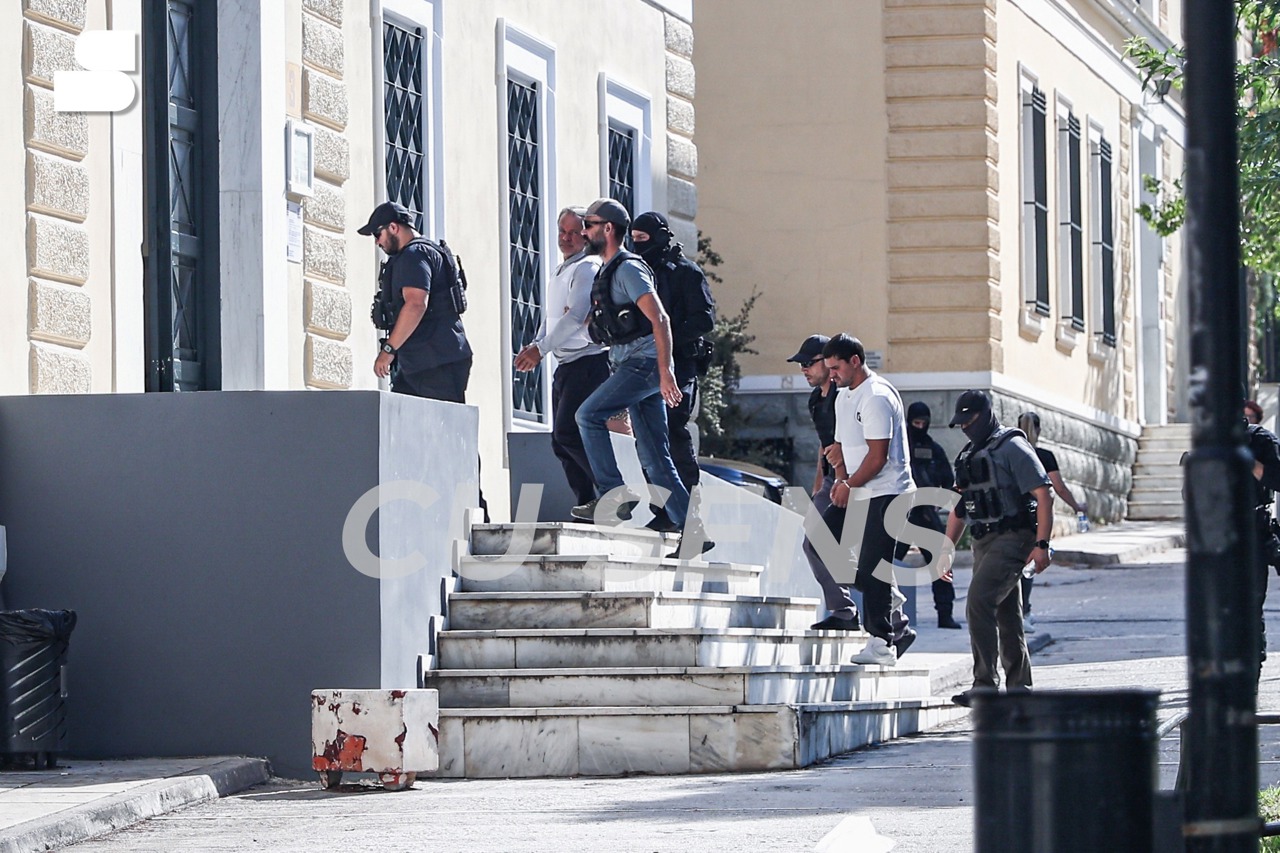 RETROSPECTIVA // Plahotniuc, încarcerat în Grecia, temeri privind extrădarea sa la Chișinău, UE vrea mai multe fructe din R. Moldova, iar atmosfera electorală se încinge