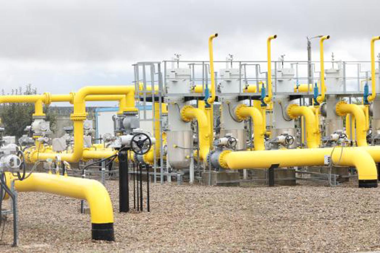 Noi măsuri pentru securitatea energetică: Stocuri de gaze obligatorii și rezerve mai mari pentru iarnă