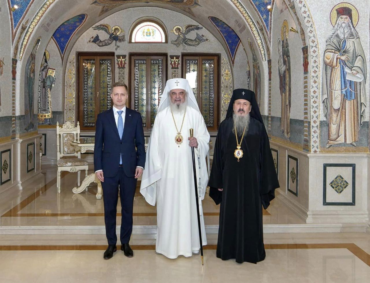 Соглашение о сотрудничестве между Румынским Патриархатом и Румынским Красным Крестом: они будут осуществлять проекты по оснащению церквей в Республике Молдова