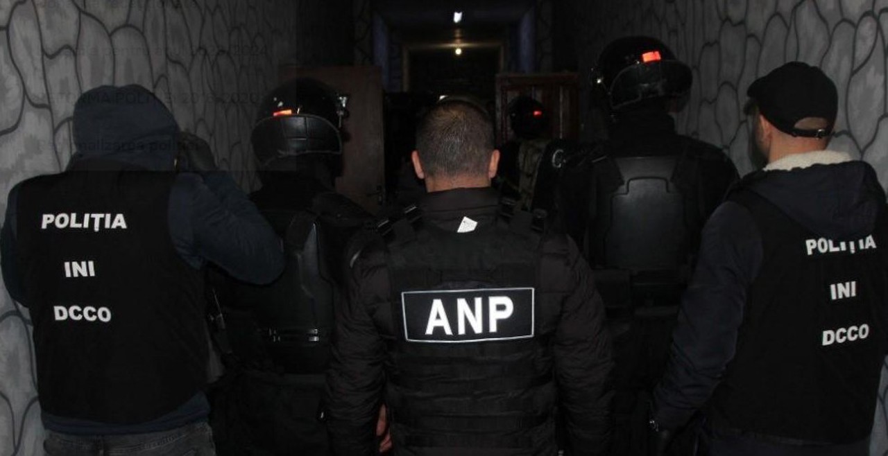 Organizația criminală „Kitaeț”, cu influență în pușcării: oamenii legii au destructurat o grupare care aduna bani pentru bandă 
