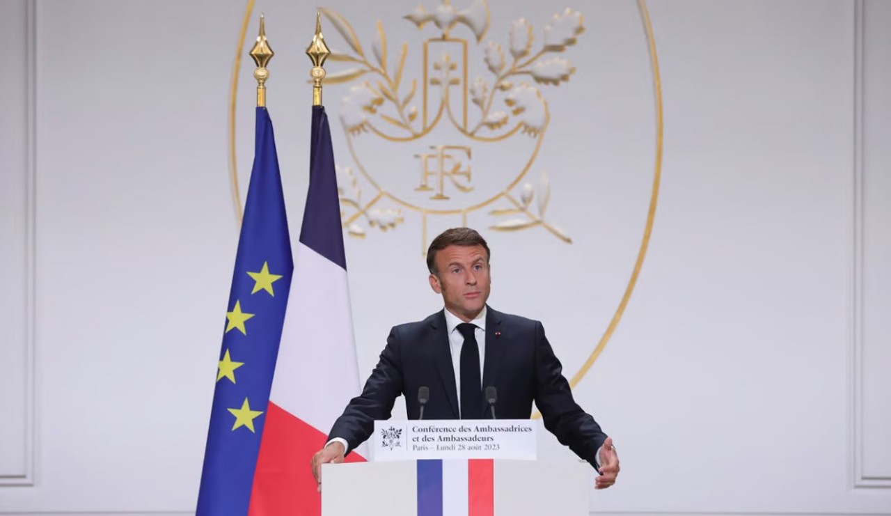 Macron proposes multi-speed EU to integrate new members