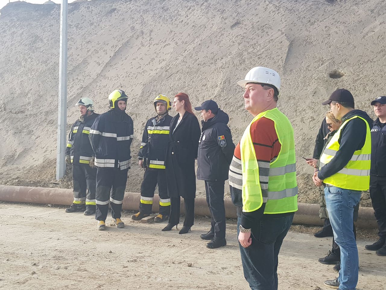 Полиция под контролем прокурора собирает доказательства в связи с пожарами в порту Джурджулешты