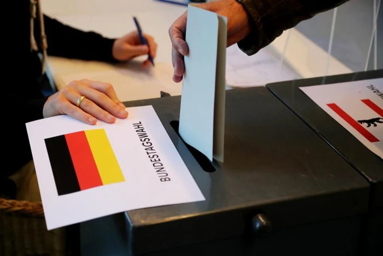 Experți, despre alegerile din Germania: Cea mai bună coaliție ar fi dintre conservatorii și verzii care au o viziune comună privind Ucraina