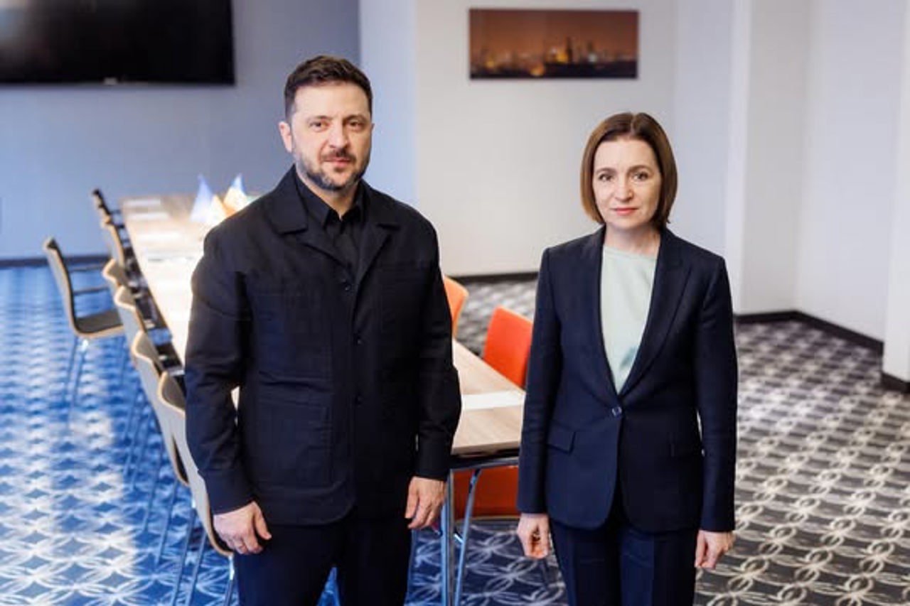 Maia Sandu meets with Volodymyr Zelensky in The Hague: 'The Republic of Moldova supports all efforts for a dignified, lasting peace'