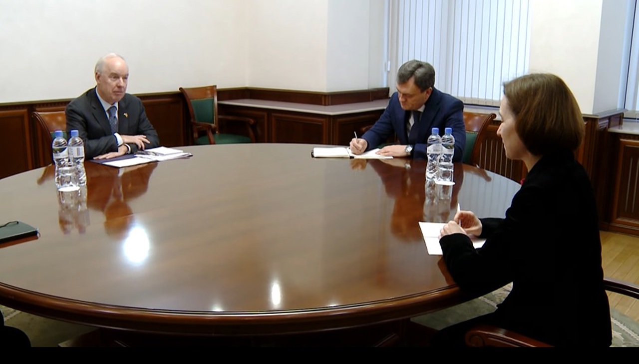 Майя Санду обсудила сотрудничество в сфере энергетики с послом США