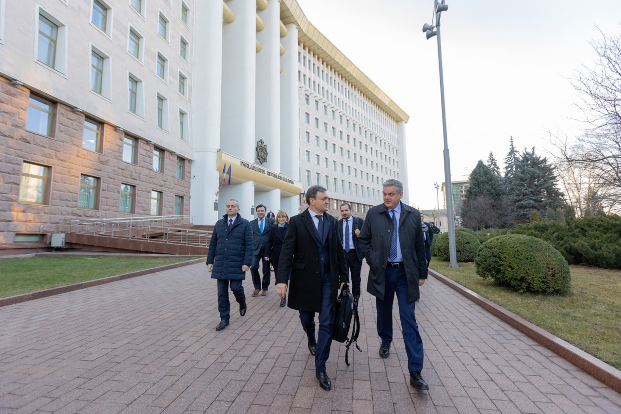 Government reshuffles and challenges in energy sector leadership in Moldova