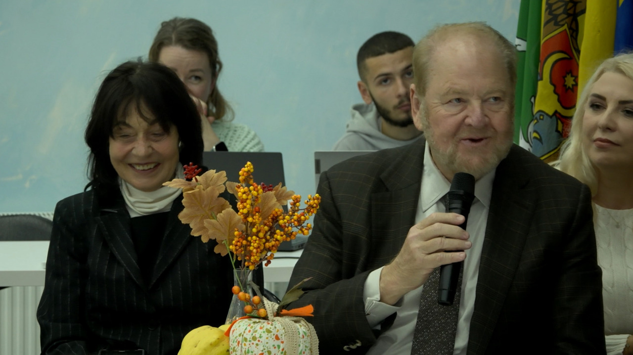 Nobel laureate James Rothman inspired students from Fălești