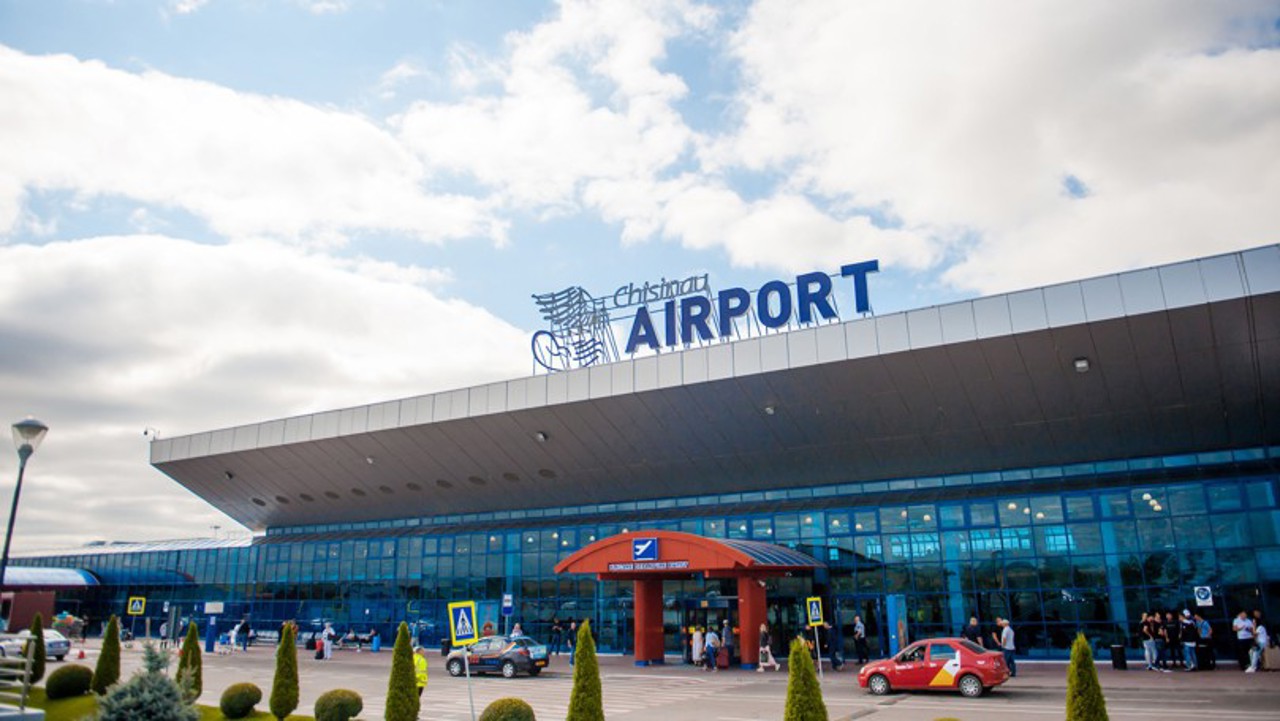 O nouă licitație pentru spațiile comerciale de la Aeroportul Internațional Chișinău